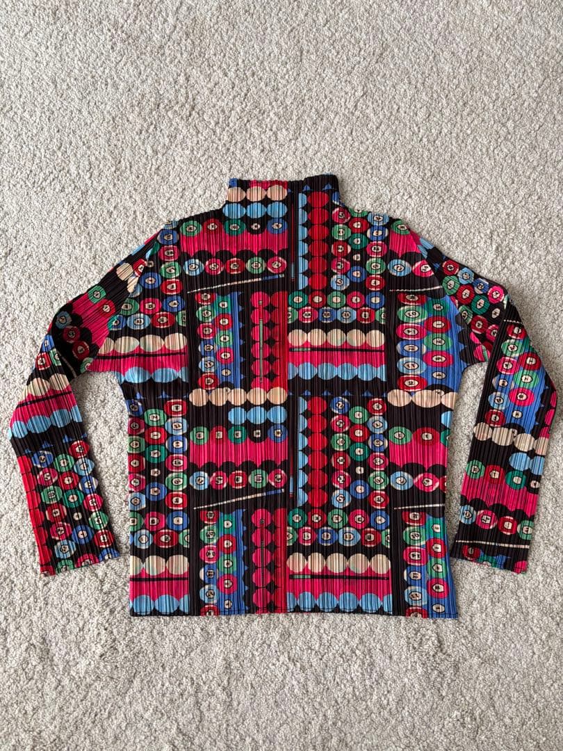 ⑨美品プリーツプリーズ　イッセイミヤケ　　サイズ3