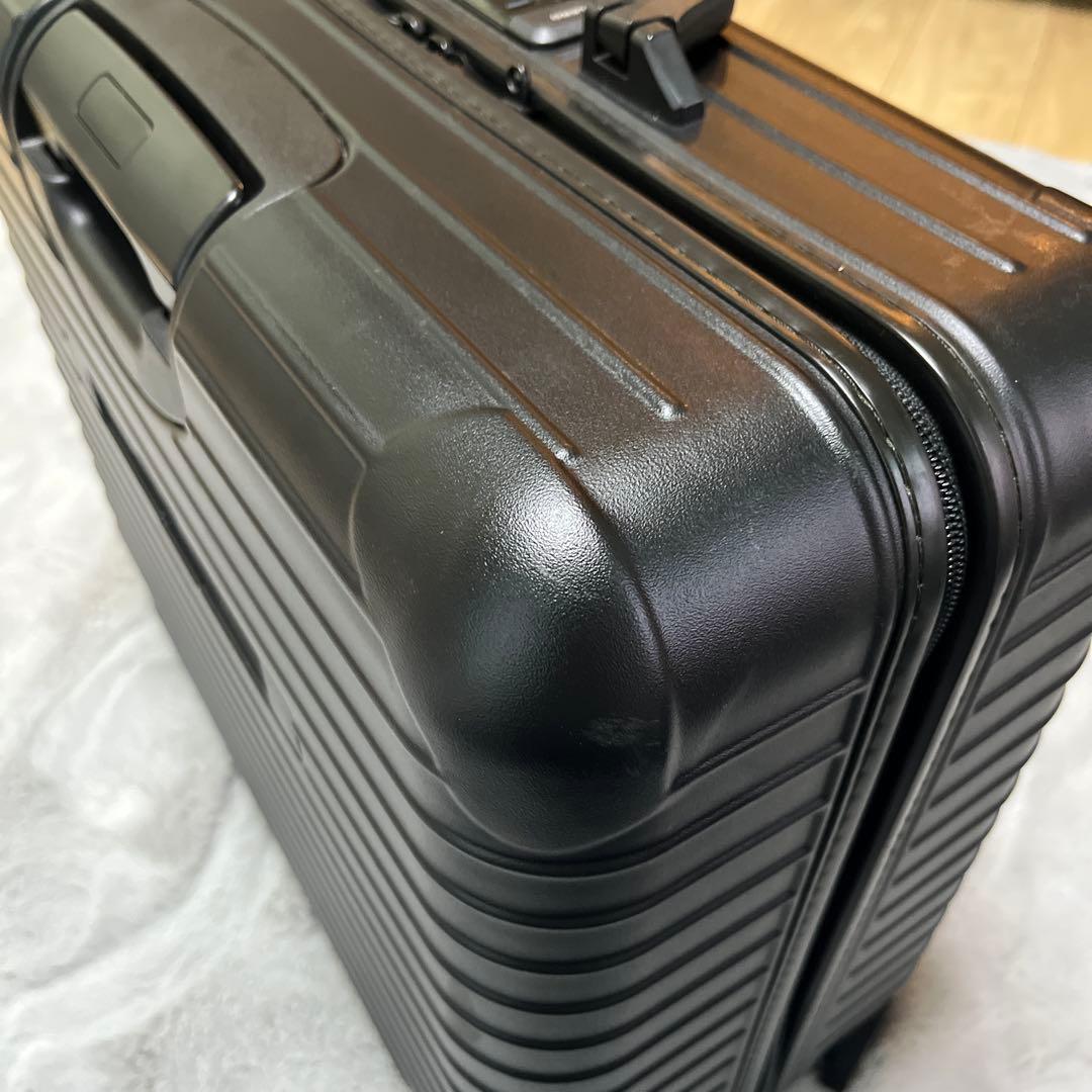 廃盤希少　美品　RIMOWA ボレロ　4輪　ブラック キャリーケース