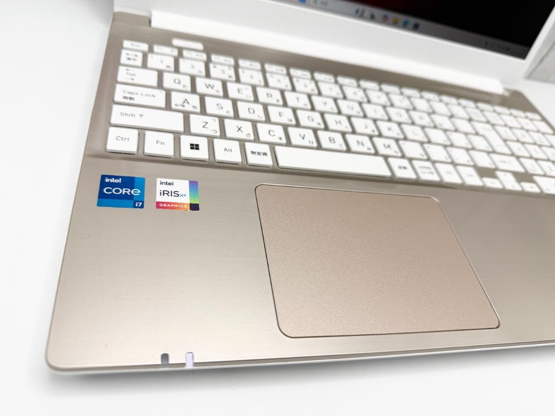 Windows11 Core i7-1260P SSD1TB メモリ32GB