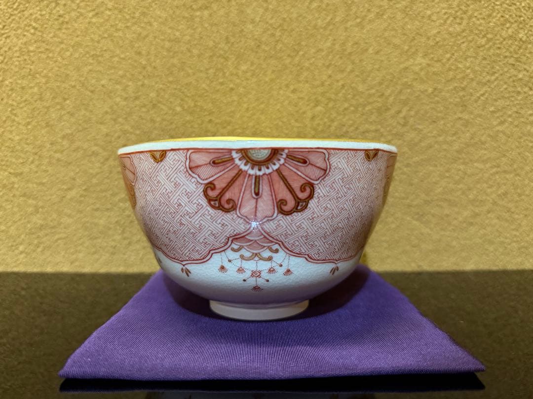 九谷焼　福島武山　赤絵瓔珞文　茶碗　共箱