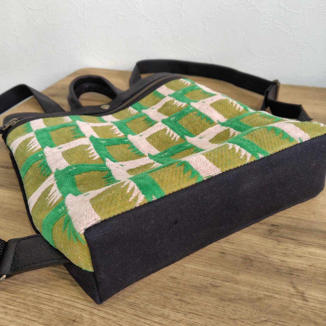 ミナペルホネン/thoroughbredサラブレットマスタード/牛革A4トートリ