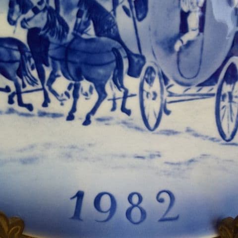 ロイヤルコペンハーゲン イヤープレート 1982