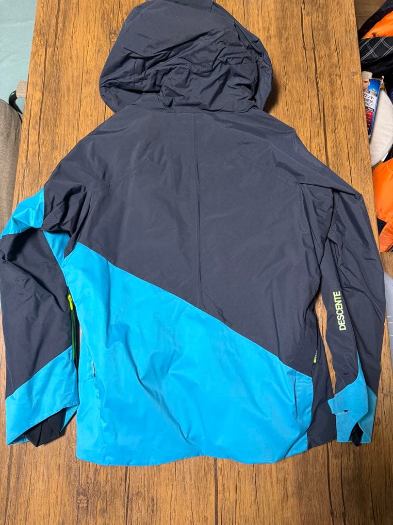DESCENTE スキーウェア 女性用 青黒