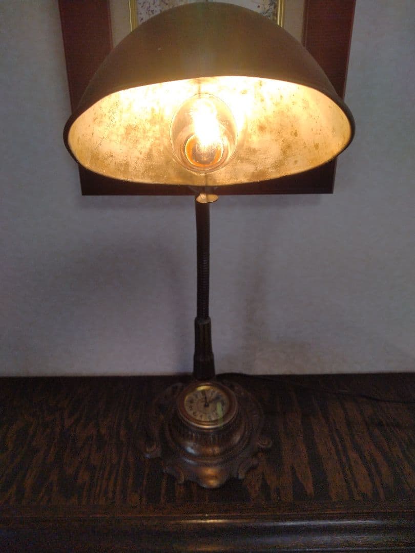 アメリカンビンテージ　レトロ　アンティーク　 ブロンズデスクライト　時計付き照明