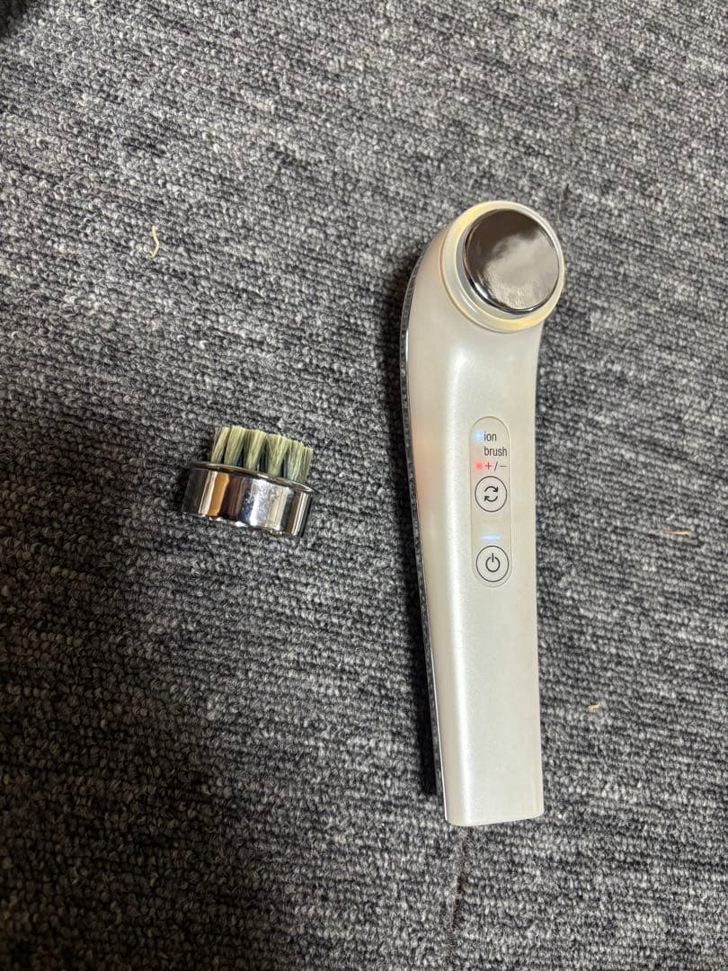 ドクターリセラ　セルビースキン　美顔器