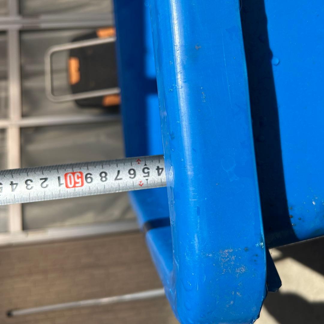 ブルコンテナ 400L プラスチック水槽