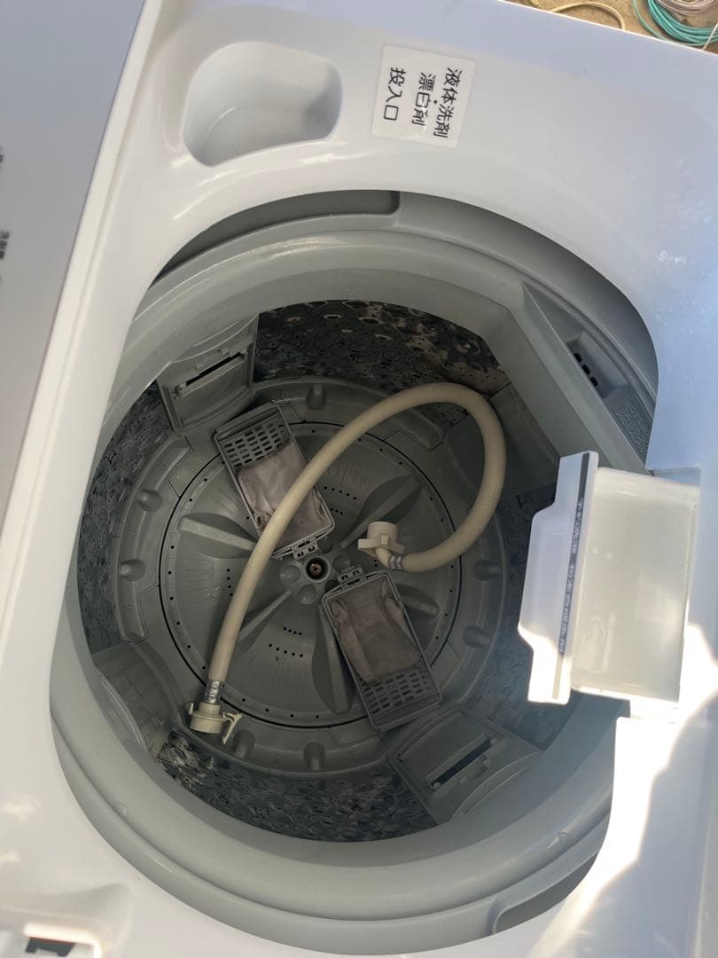 TOSHIBA　2022年製　洗濯機　AW-45M9 T