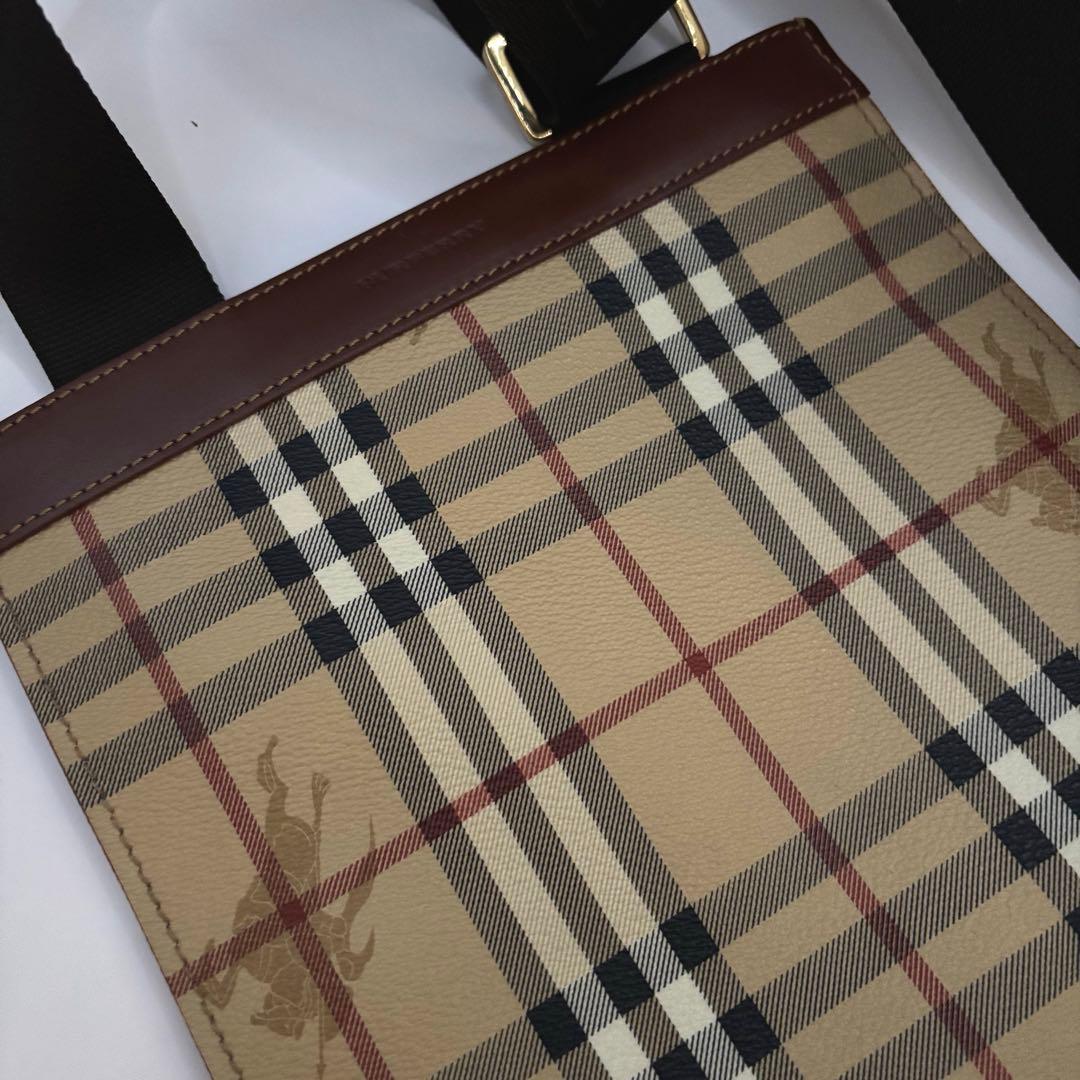 Burberry ショルダーバッグ　ノバチェック　バーバリー　Pre-Owned