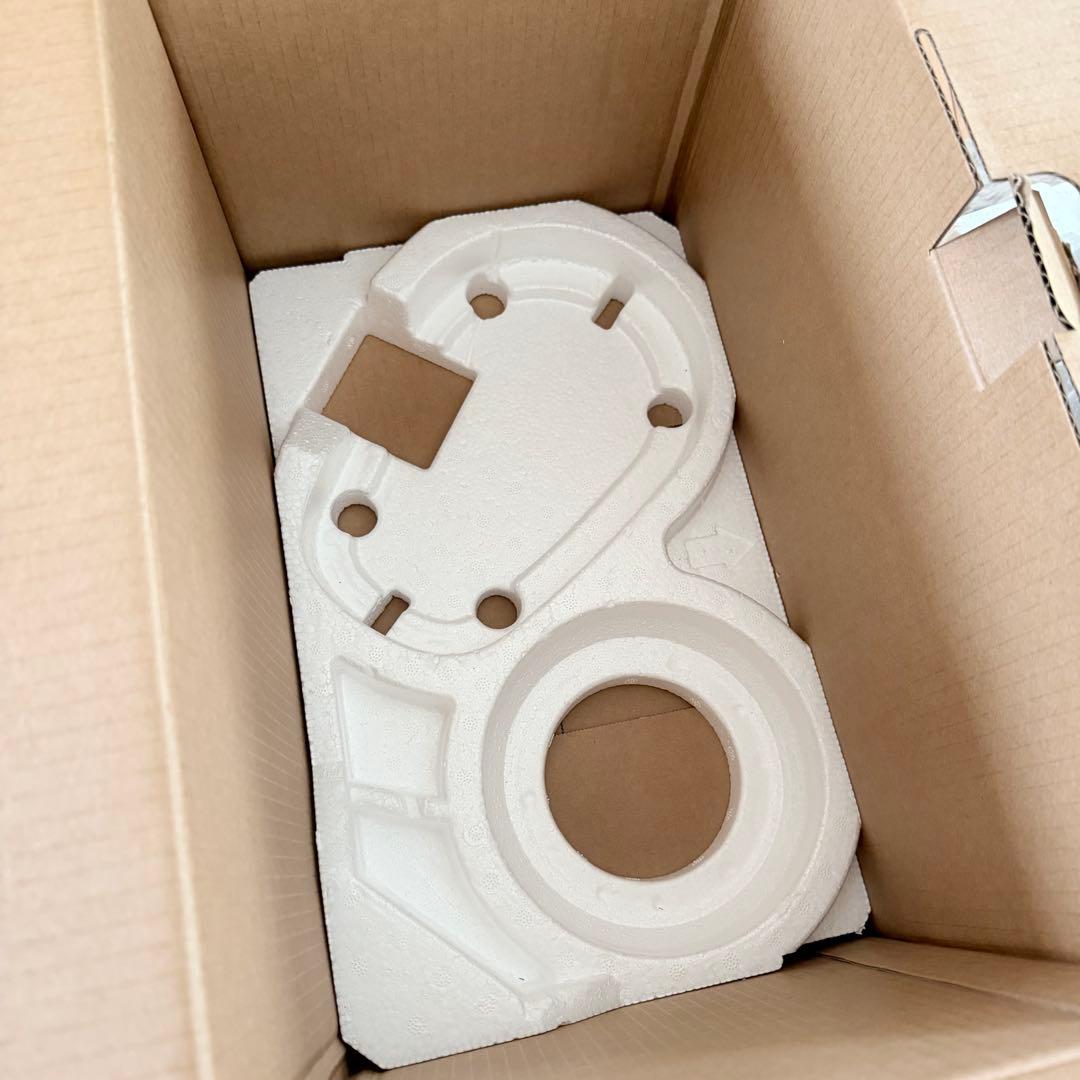 【美品】Panasonicフードプロセッサー MK-K82-W ホワイト調理家電