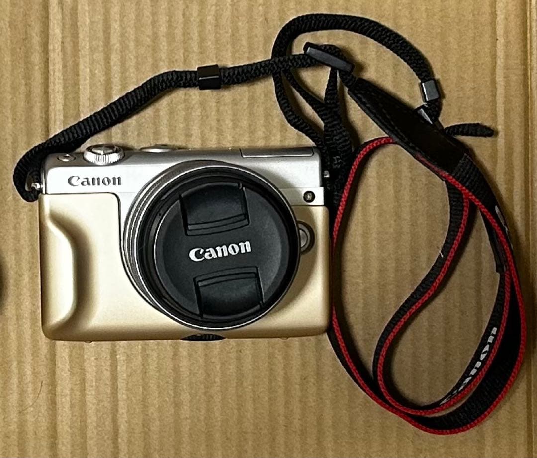 【動作確認済】【レンズ×2】Canon EOSM100 フェイスジャケット付