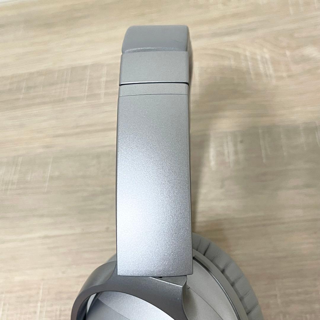 美品 BOSE QuietComfort 35 ワイヤレスヘッドホン シルバー