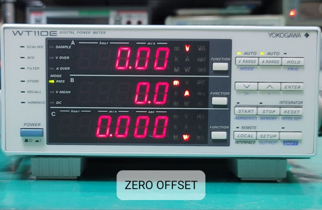Yokogawa デジタルパワーメーター 15V-600V 500mA-20A
