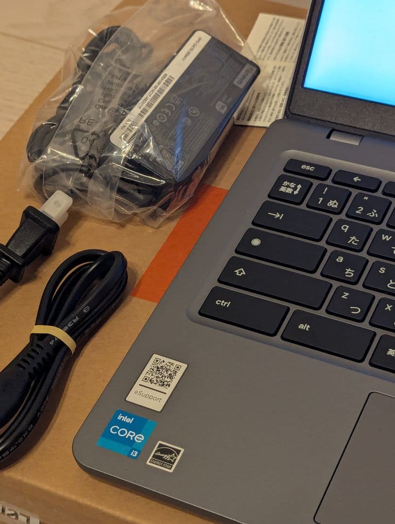 レノボ Chromebook Plus IdeaPad Slim 3i Gen8