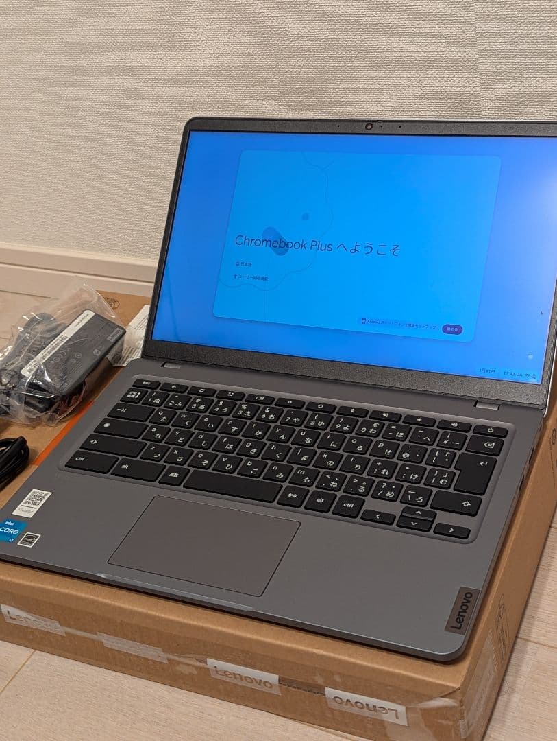 レノボ Chromebook Plus IdeaPad Slim 3i Gen8