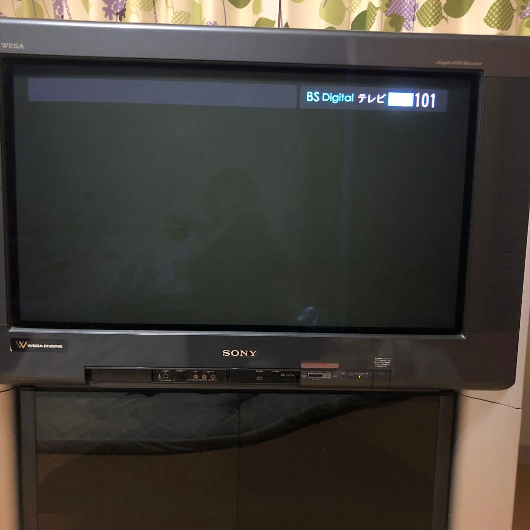 SONY ブラウン管テレビ Wega シルバー〔純正のスタンド付き）業者発送
