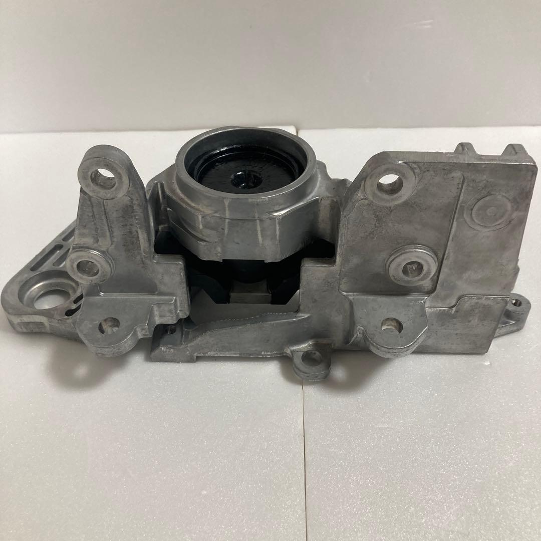 日産純正部品c25 セレナ左インシュレーターエンジンマウントLH