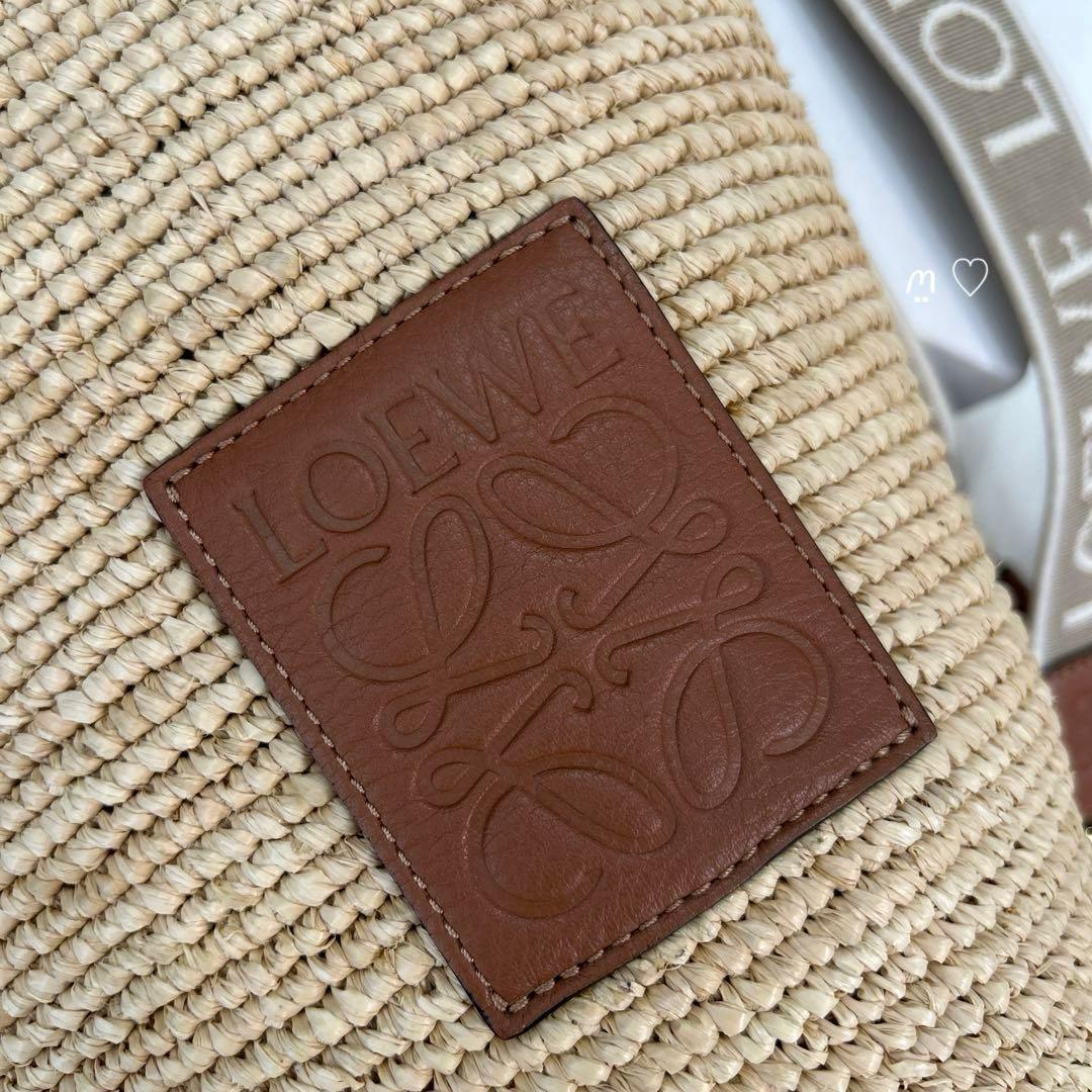 LOEWEロエベ　スリットバッグミニ　カゴバッグ斜めがけ　ショルダーストラップ付