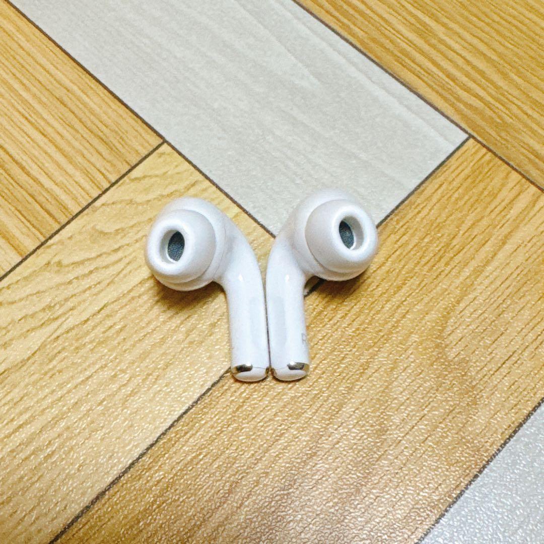 S*l様 AirPods Pro（第2世代）MQD83J/A 2022年モデル