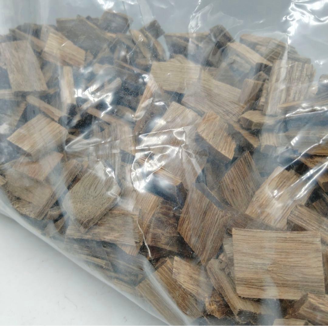 香木、沈香　約253グラム