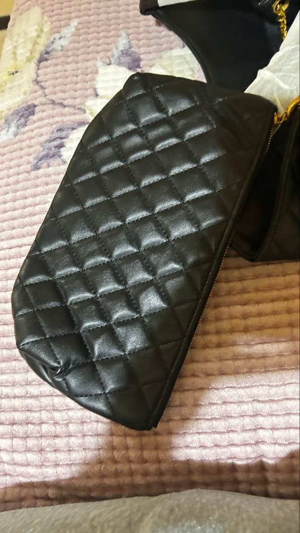 YSL キルティングエコバッグ 黒