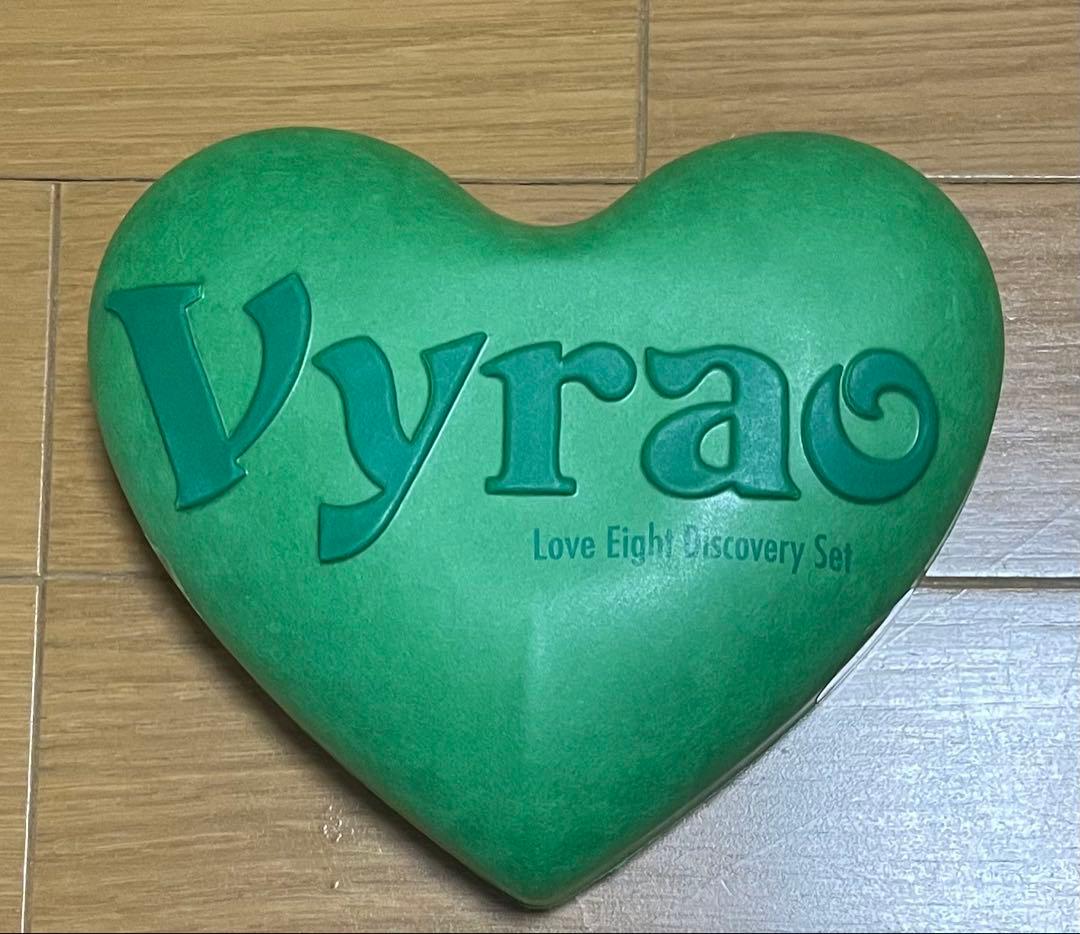 ★新品★完売品★ バイラオVyrao / Love Eight