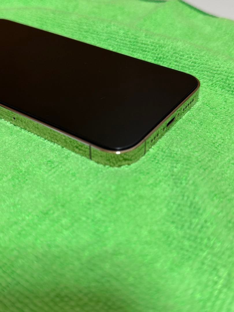 美品　Apple iPhone 13 Pro ゴールド 本体　256GB