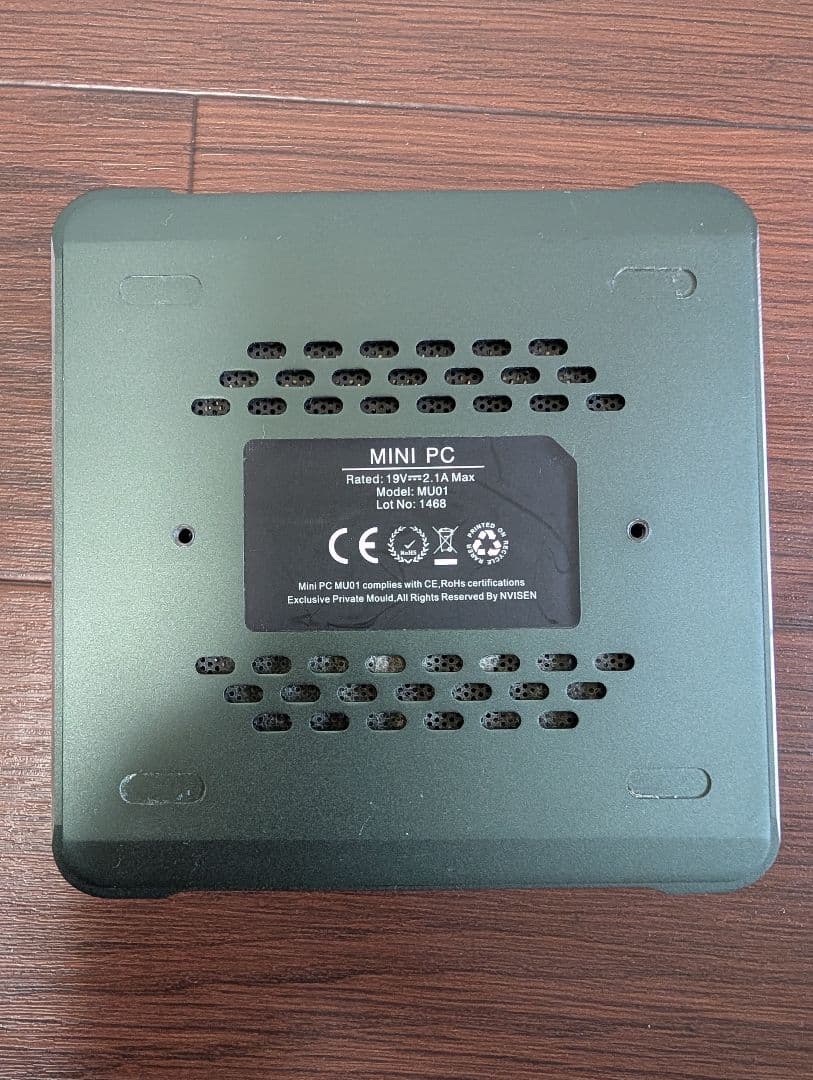 値下げしました！　ミニパソコン　intel core i7-8565u