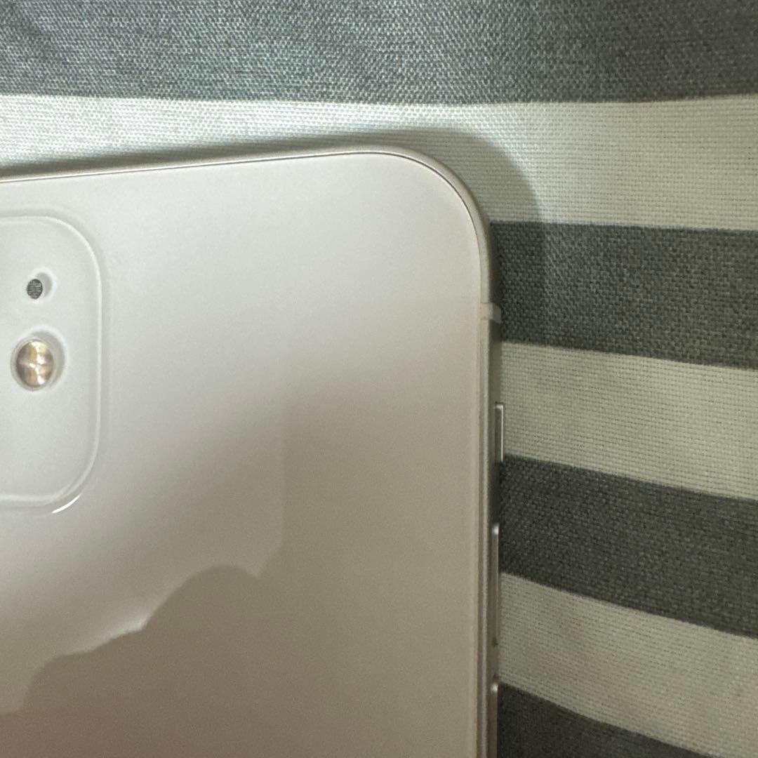 iPhone12 ホワイト 64gb 傷も少なく美品