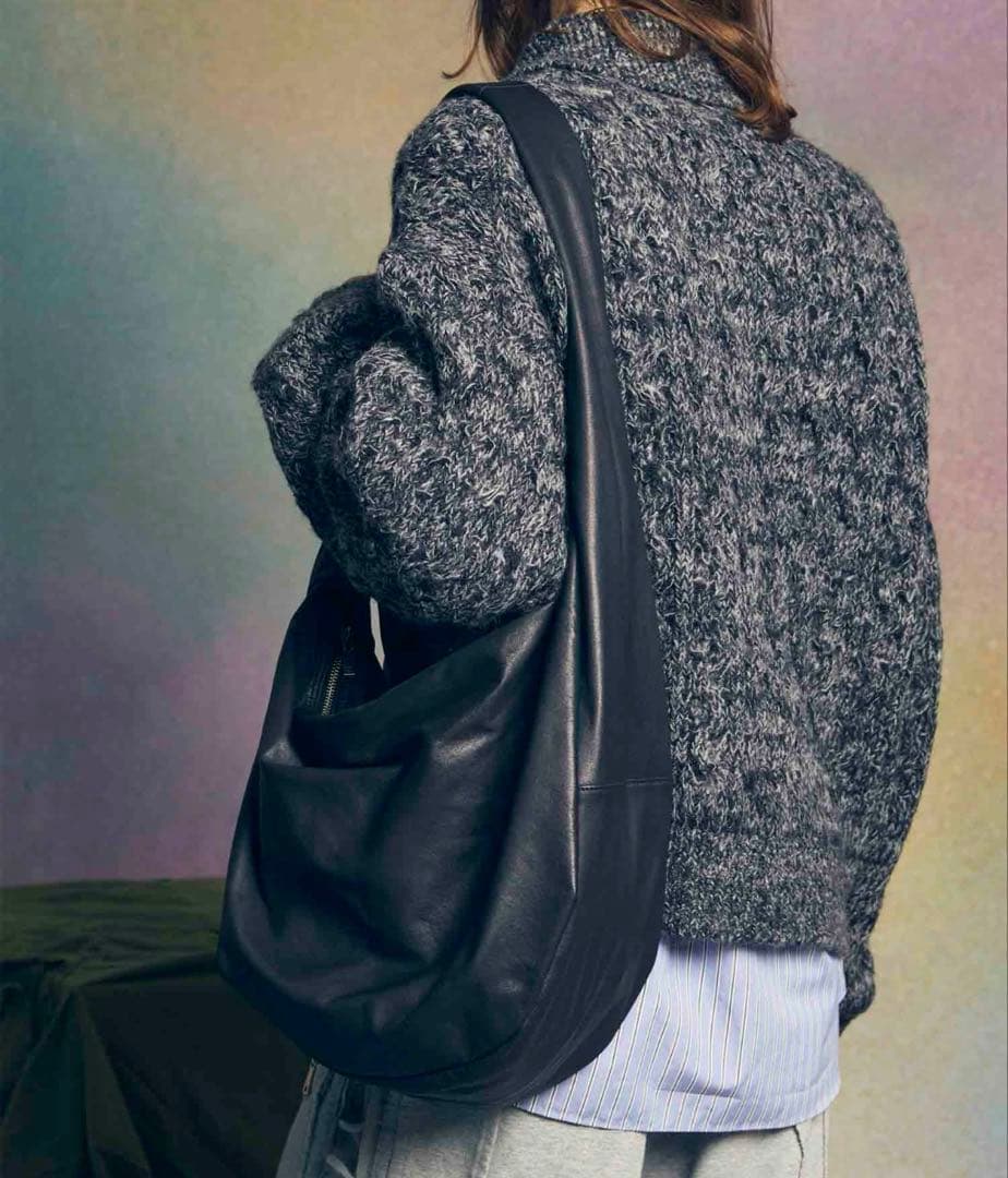 MAISON SPECIAL メゾンスペシャル 完売レザーショルダーバナナバッグ