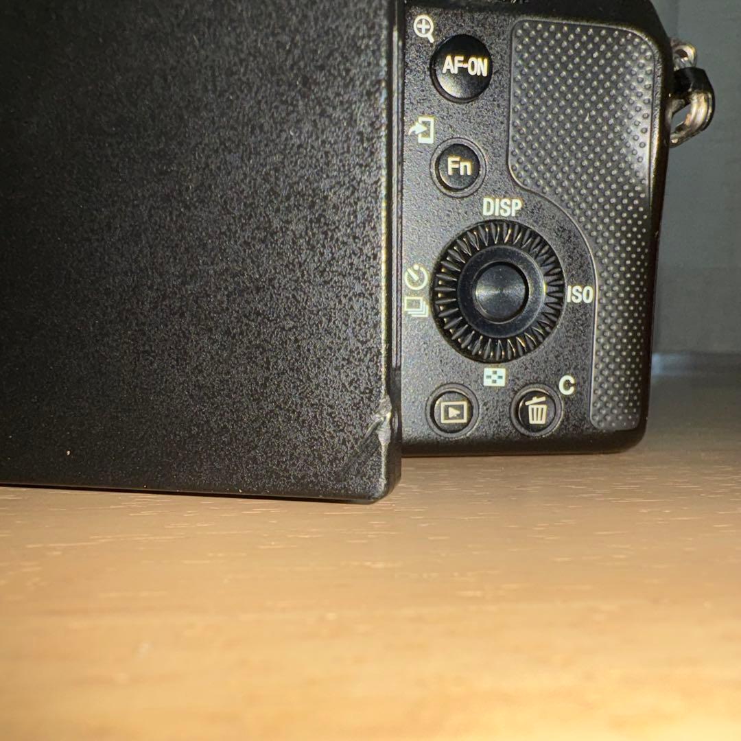 SONY α7C ミラーレスカメラ 本体•付属品＋未使用アンカーリンクス付き