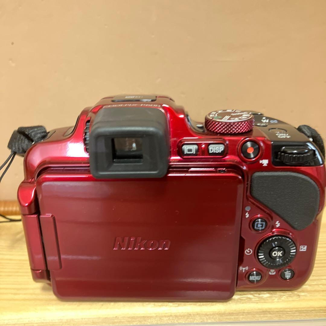 Nikon COOLPIX P600 光学60倍 コンデジ　予備バッテリー付き