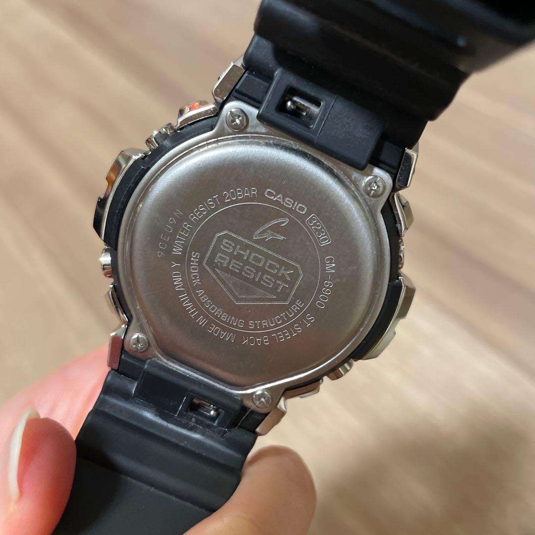 【美品】CASIO G-SHOCK デジタル腕時計