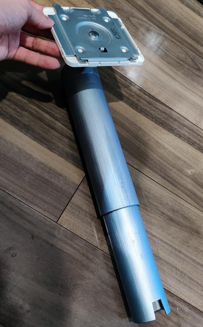 4Kモニタ 31.5インチ LG 32UN550 ホワイト