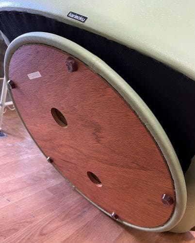 J【中古品】カリモク 一人掛けソファ 回転式　ワンランク上の座り心地♪