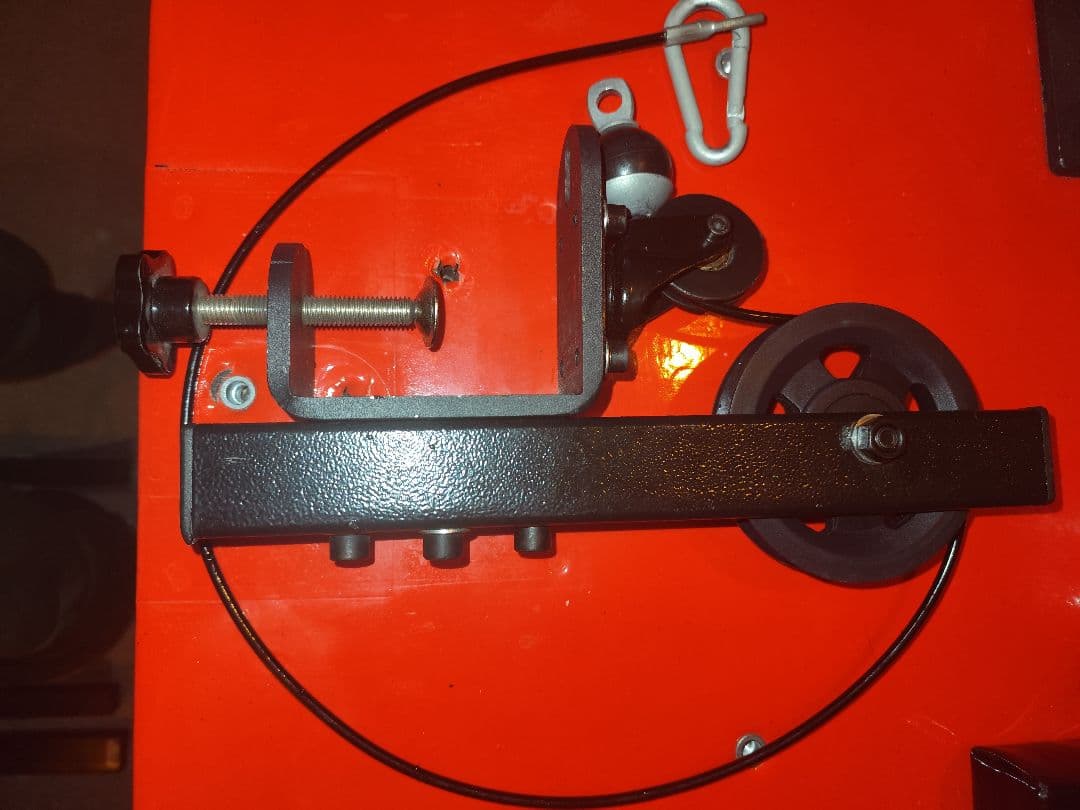 アームレスリング・テーブルケーブルトレーニング