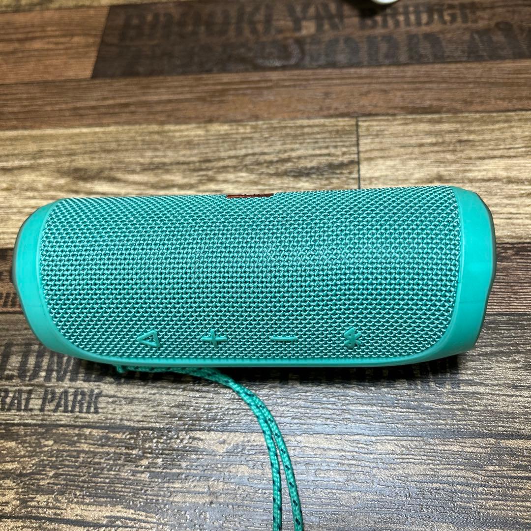 スピーカー・ウーファー JBL flip4