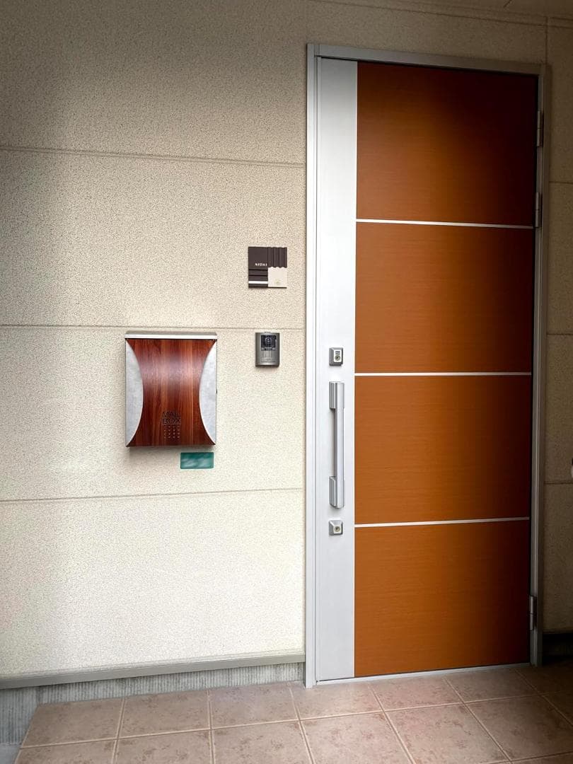 LEON　レオン　MB5207 郵便ポスト 壁掛け　鍵　ブラウン　プラムウッド