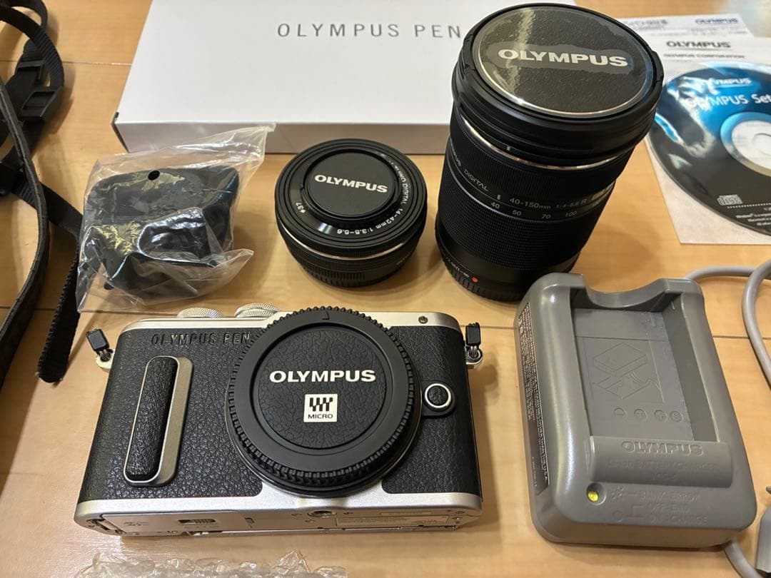 OLYMPUS PEN ミラーレス一眼カメラ