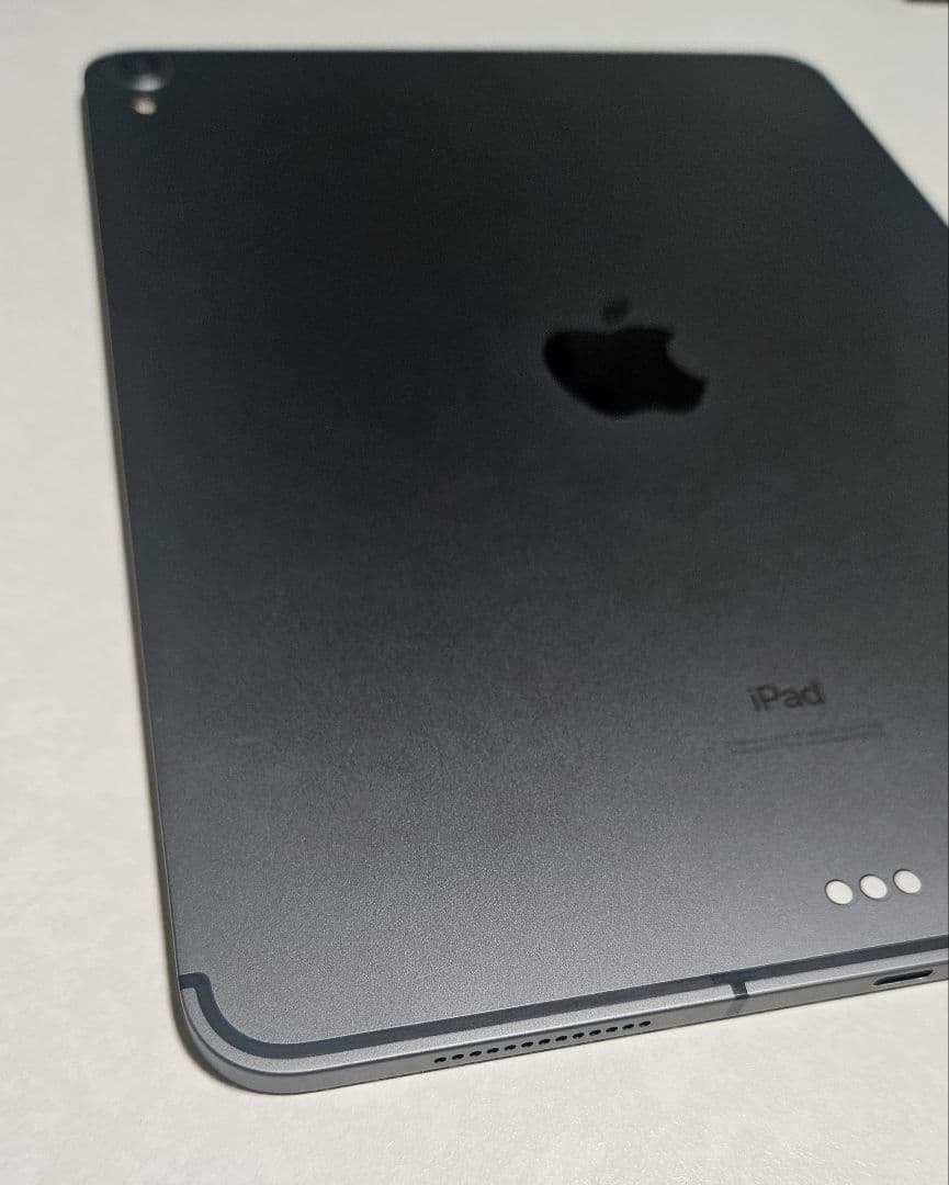 Apple iPad Pro 第1世代 セルラーモデル 11インチ 256GB