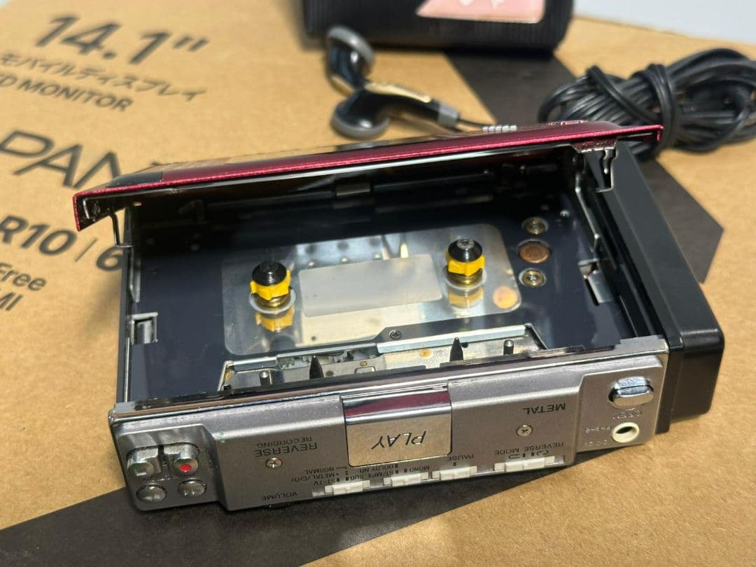 AIWA HS-J10 ステリ―オラジオカセットレコ―ダ―