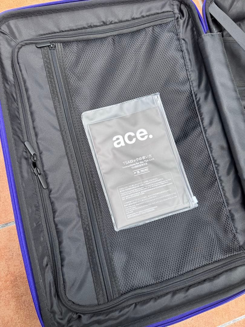 新品ace.TOKYO フロントオープン 軽量 32L テオフィールド機内