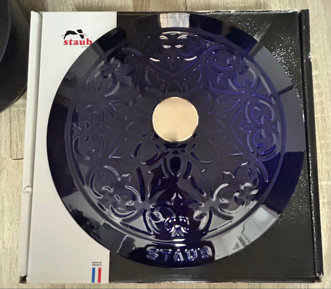 STAUB/ストウブ　ブレイザーソテーパン26cm　リリー　Lilly