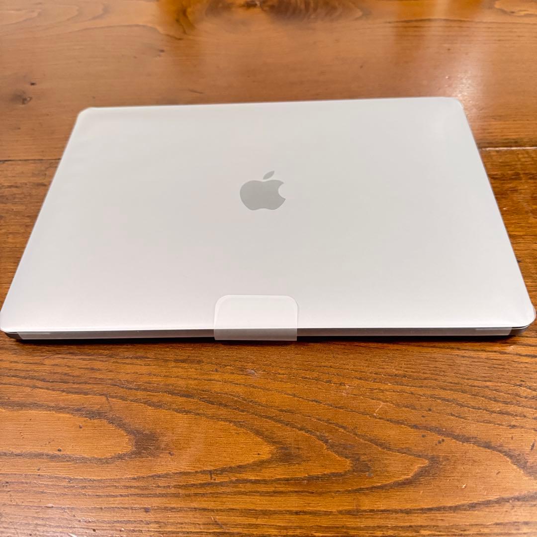 2020 M1 Air RAM16 SSD512 充放電46回 最大容量98%