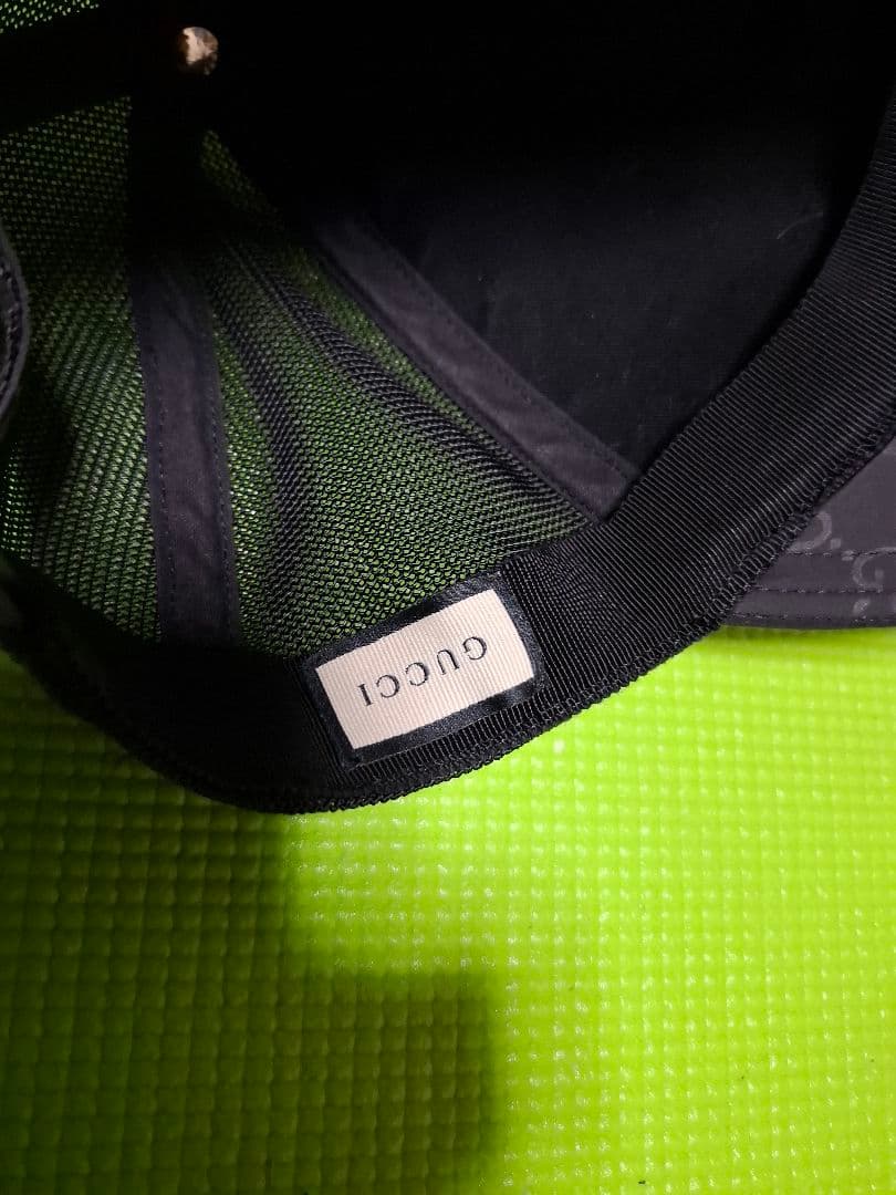 GUCCI ブラック メッシュ ベースボールキャップ　Mサイズ