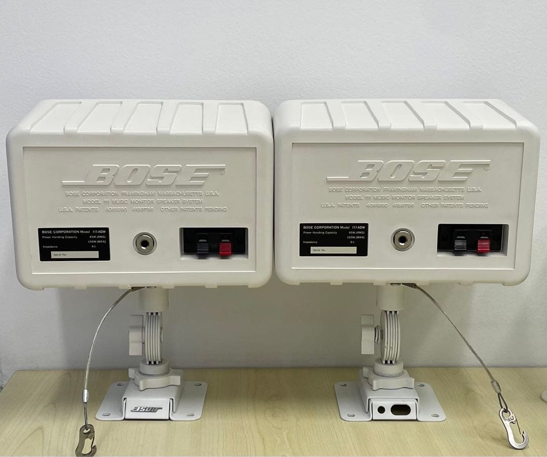BOSE 111ADW ペアスピーカー 白 純正吊り金具付