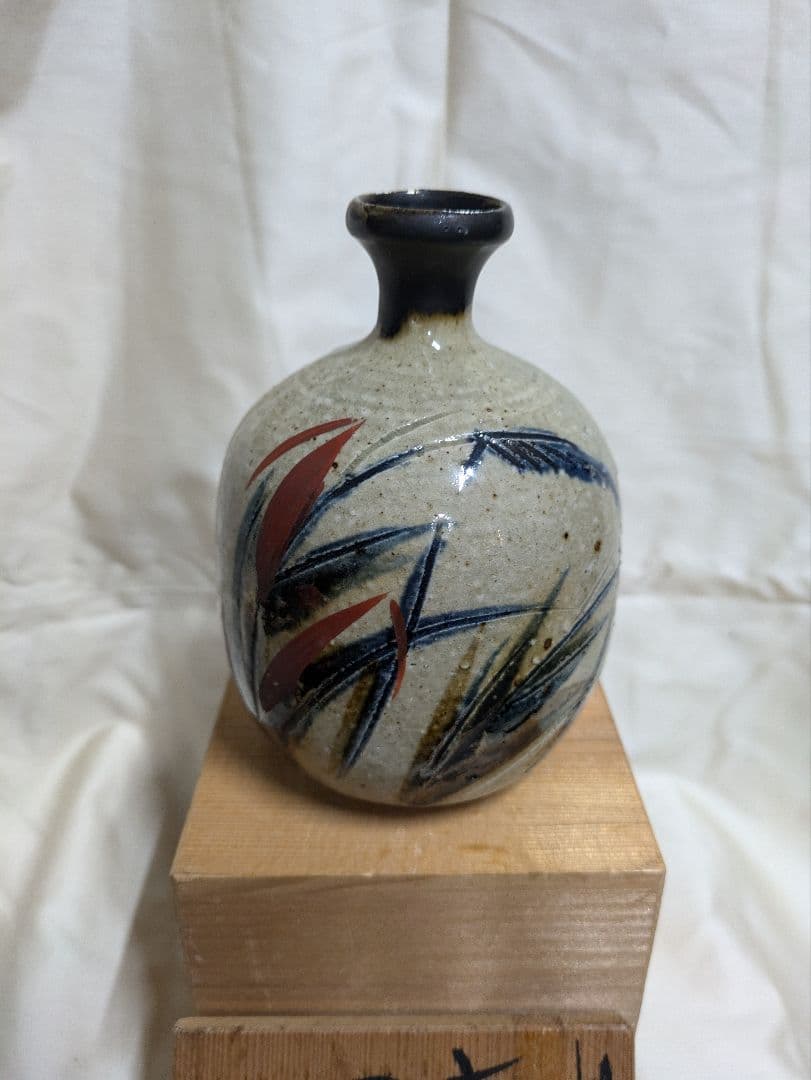 琉球　胡差焼　国井一色　徳利