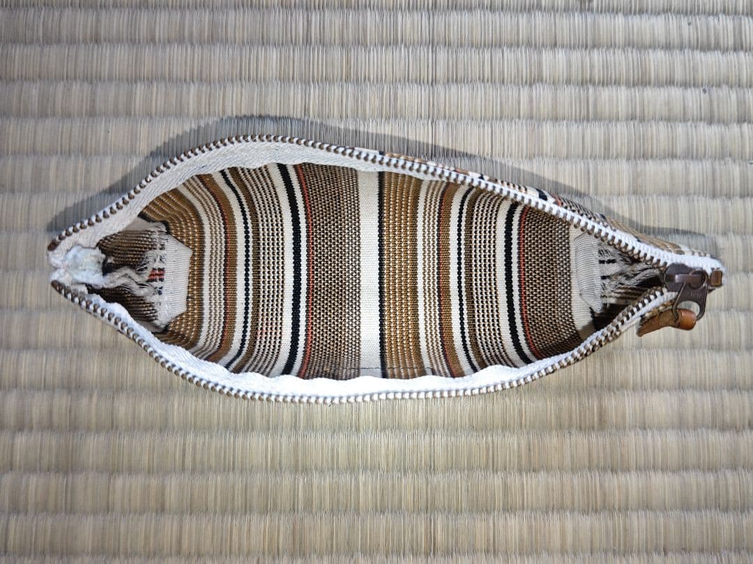 ユナイテッドビーズ ラダイト ボート ペンケース カフェラテ　廃盤