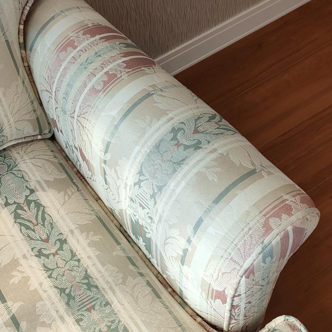 〈美品〉トーマスビル　一人掛けソファ　米国製　クッション付き①