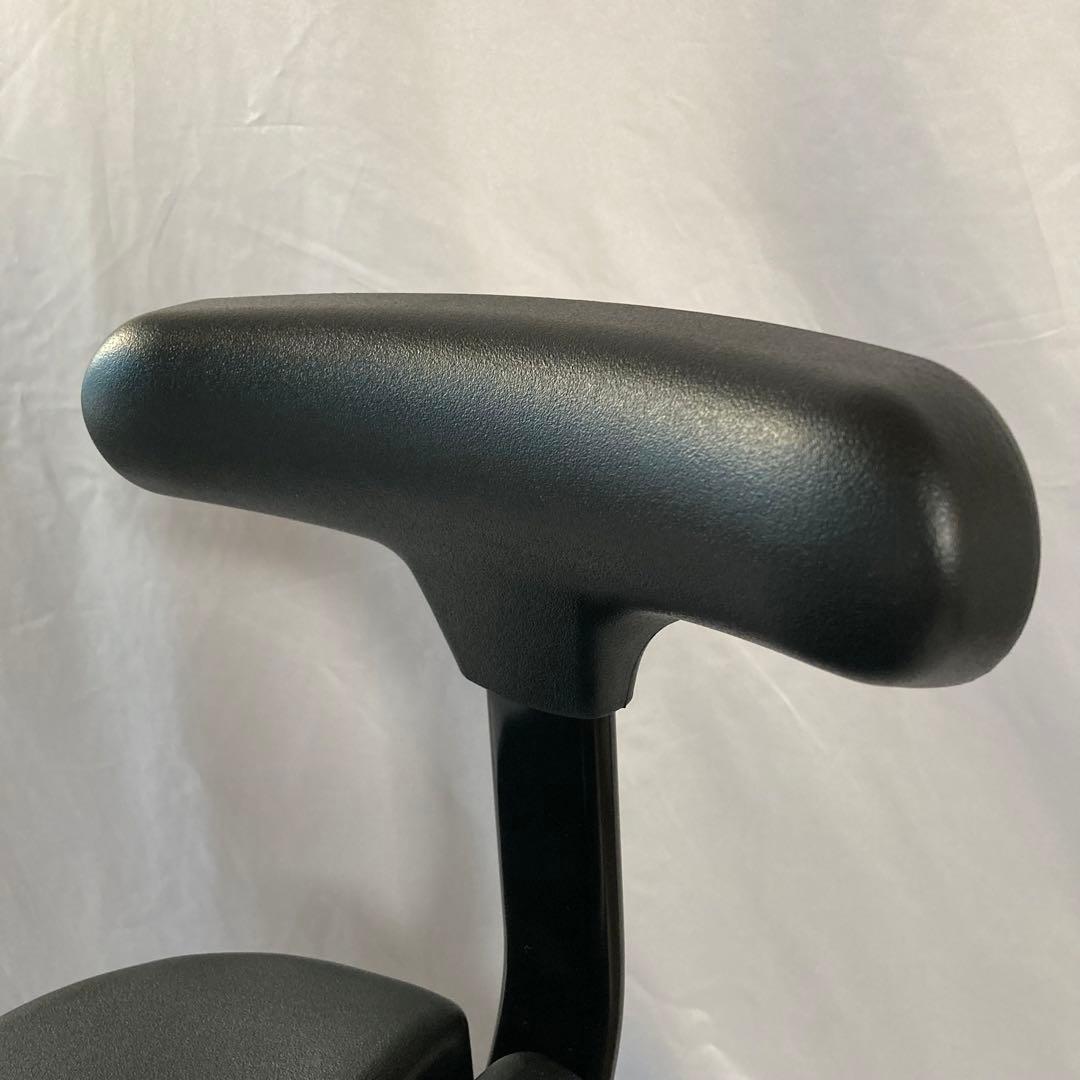 アーユルチェア オクトパス ブラック ayur chair 姿勢矯正 在宅ワーク