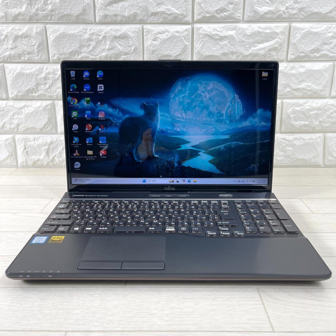 富士通 第8世代 i7 新品SSD512＋HDD メモリ16G ノートパソコン